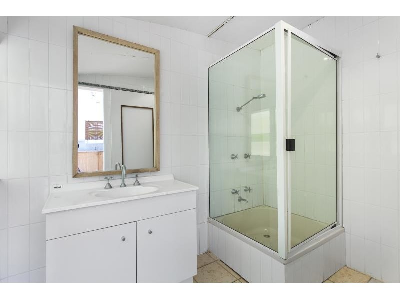 269 East Street, Depot Hill QLD 4700